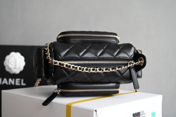 CHANEL 24K CAMERA BAG 23cm