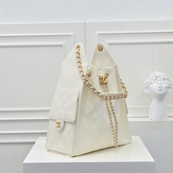 CHANEL CHANEL 25 BAG MEDIUM HOBO BAG Ball Grain Cowhide