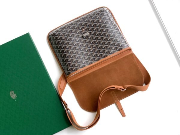 Goyard Coursier Messenger bag