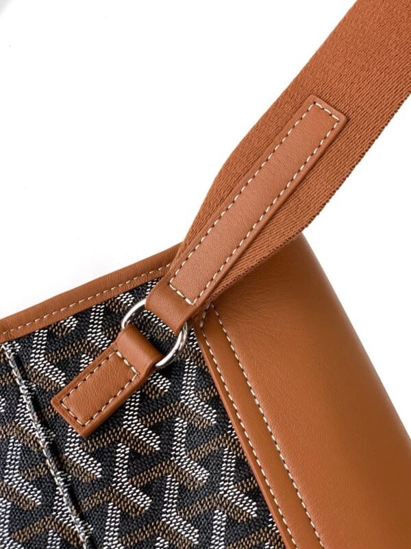 Goyard Coursier Messenger bag