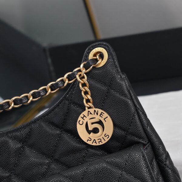 Chanel 23B hobo bag