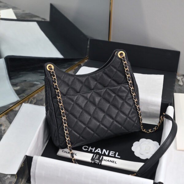 Chanel 23B hobo bag