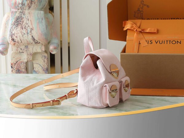 LOUIS VUITTON Venice M13031