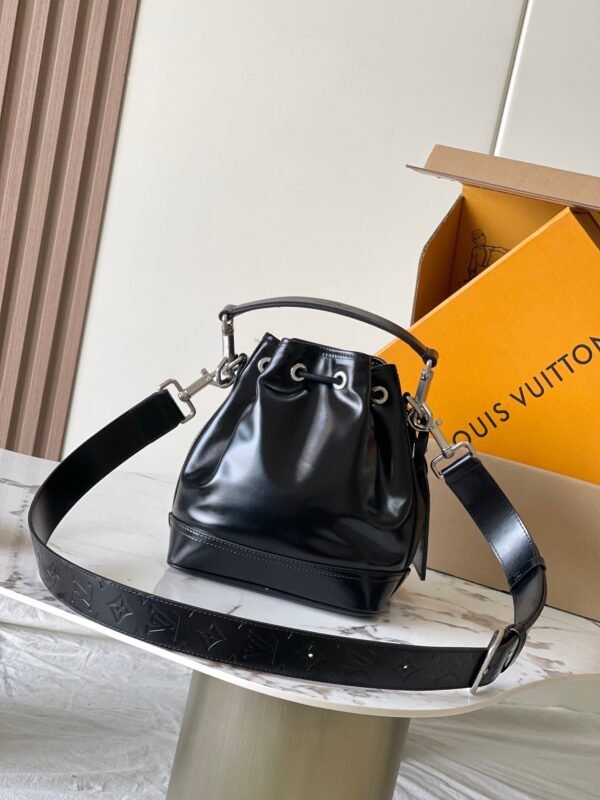 M13985 (7) LOUIS VUITTON Noé Cargo M13985