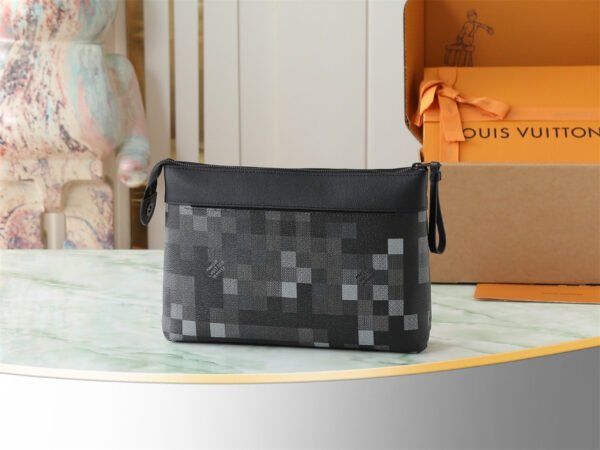 M14926 (4) POCHETTE VOYAGE SOUPLE CLUTCH M14926