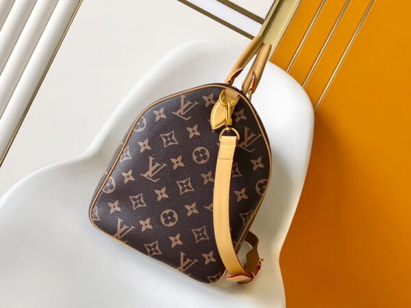 LOUIS VUITTON Speedy P9 Bandoulière 40 M24422