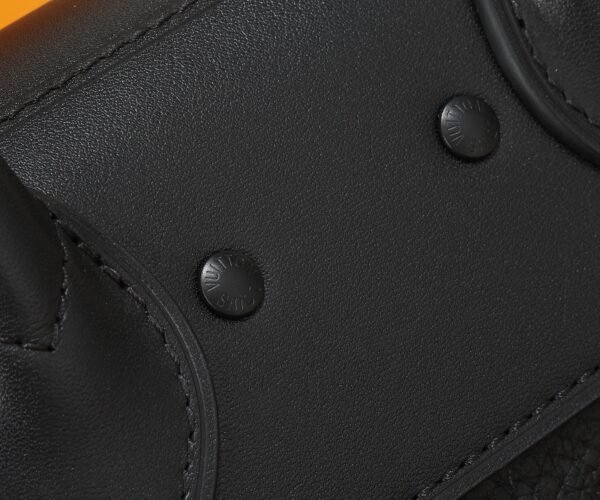 LOUIS VUITTON Steamer PM M24436