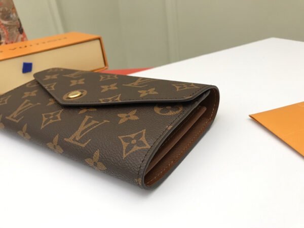 M60531 (7) LOUIS VUITTON Sarah Wallet in Monogram M60531