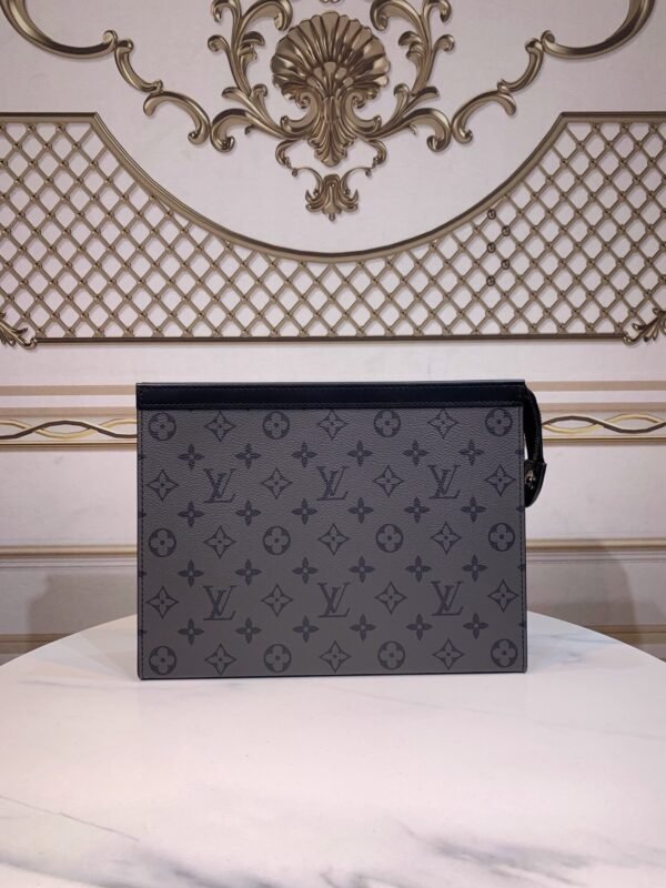 LOUIS VUITTON POCHETTE VOYAGE medium clutch M69535