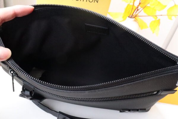 M69837 (6) TAKEOFF Clutch M69837