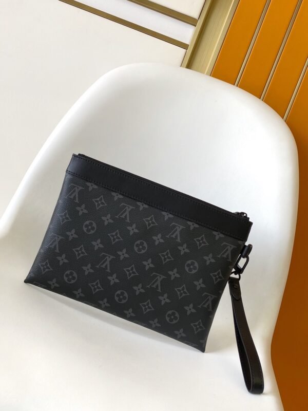 M81570 (2) LOUIS VUITTON Monogram Eclipse Pochette To-Go Black M81570