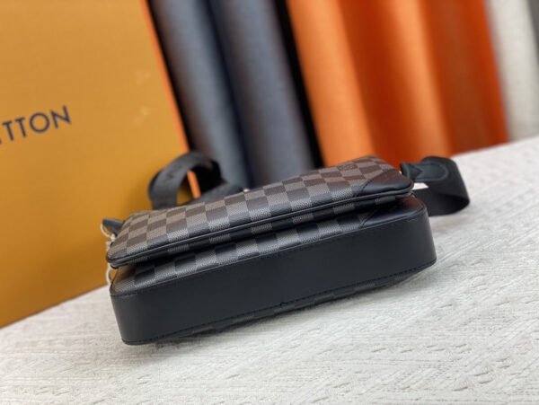 LOUIS VUITTON Trio Messenger N40519