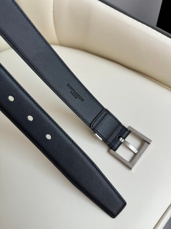 SAINT LAURENT Smooth leather belt with monogram square buckle