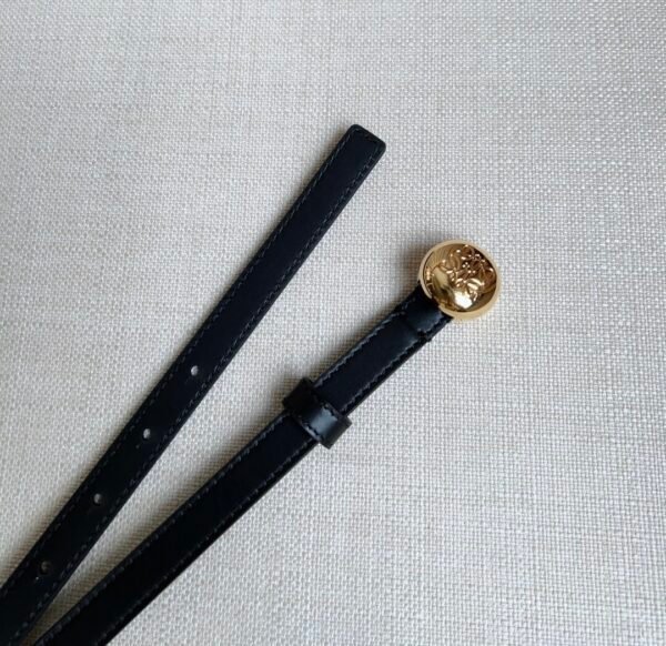 LOEWE Pebble belt made of smooth cowhide leather