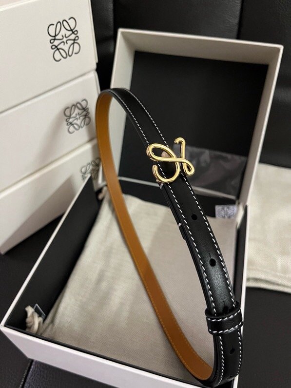 LOEWE Smooth cowhide leather belt