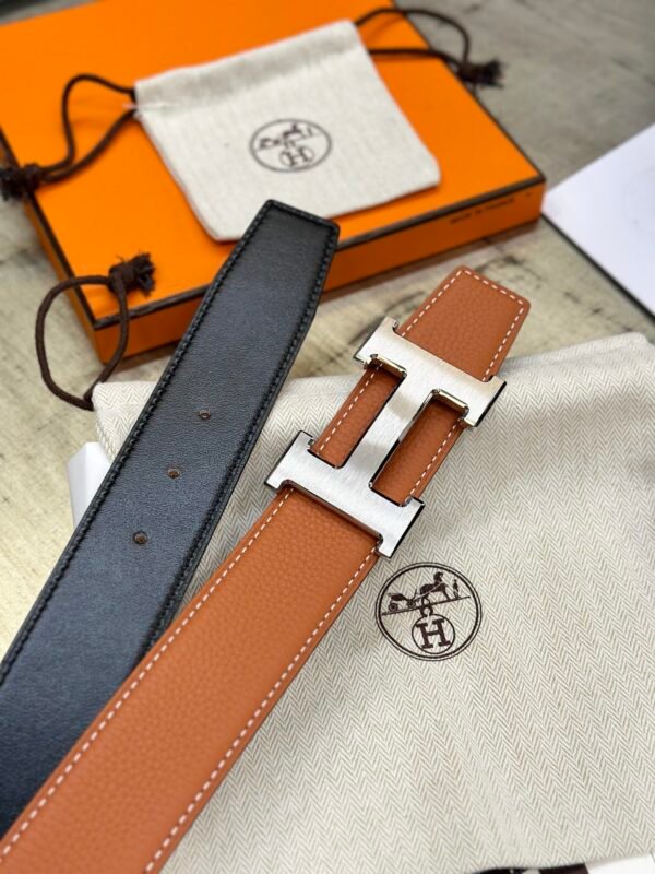 H074562CK05 H077971CAAA105 (2) HERMES Constance belt buckle & Reversible leather strap 38 mm