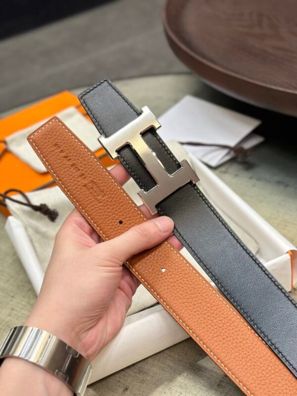 H074562CK05 H077971CAAA105 (7) HERMES Constance belt buckle & Reversible leather strap 38 mm