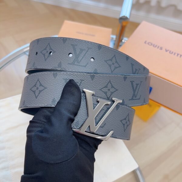 M0285T (8) LV INITIALES 40mm reversible belt M0285T