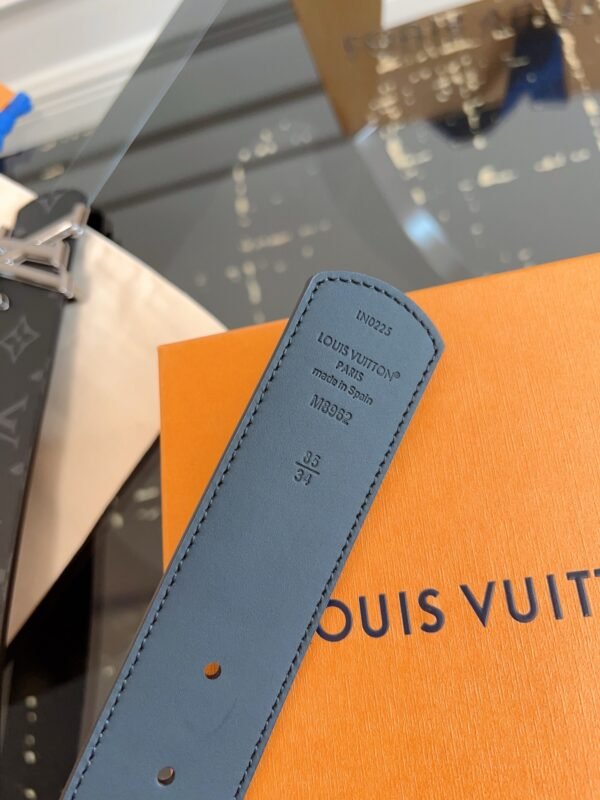 M8846U (1) LV DIMENSION 40MM REVERSIBLE BELT M8846U