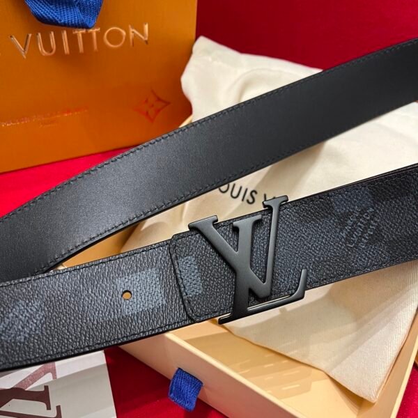 M8958U (8) LV INITIALES DAMOFLAGE 40MM REVERSIBLE BELT M8958U