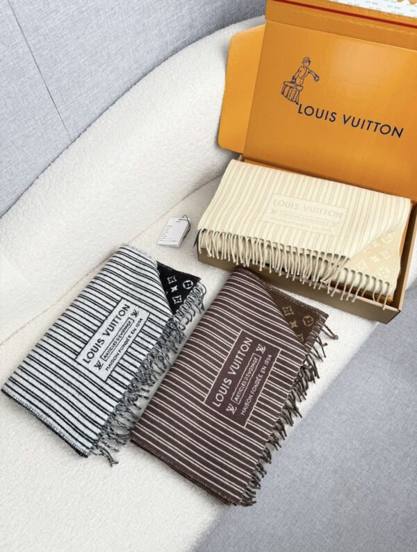 LOUIS VUITTON MY NEVERFULL scarf