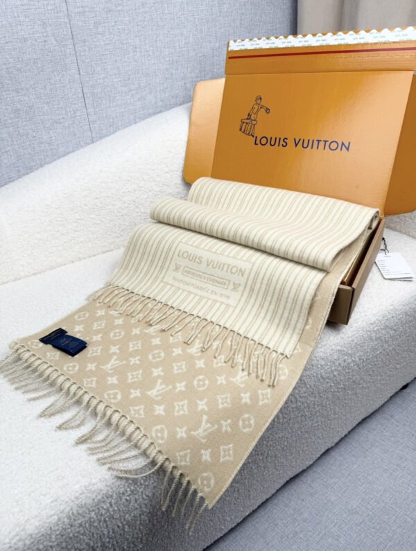 LOUIS VUITTON MY NEVERFULL scarf