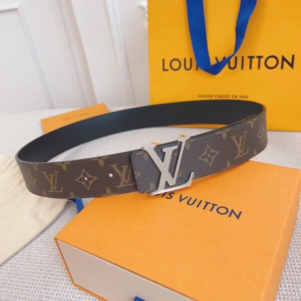 LV Initiales Monogram Reversible Belt 40mm