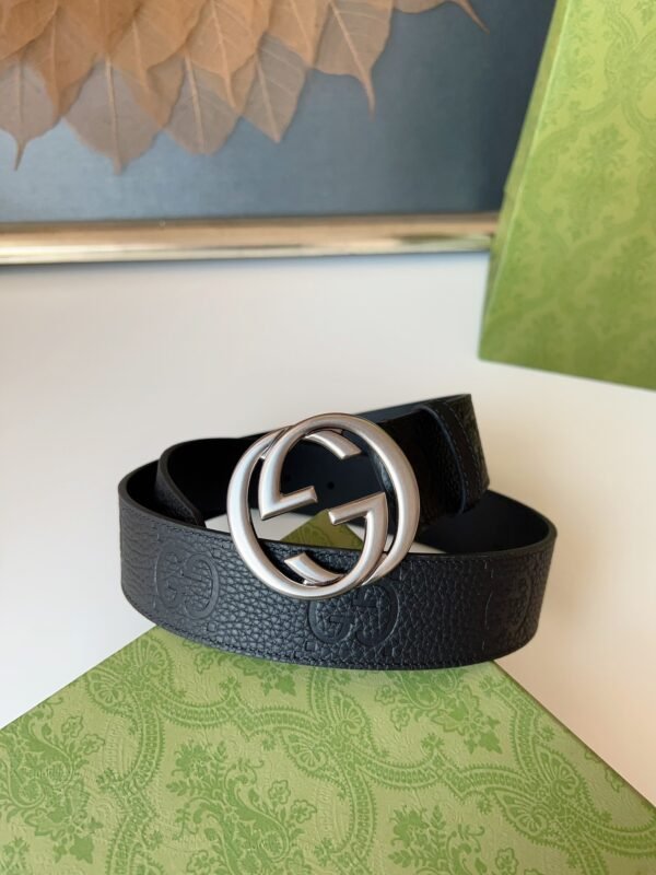 GUCCI Wide belt with Interlocking G buckle