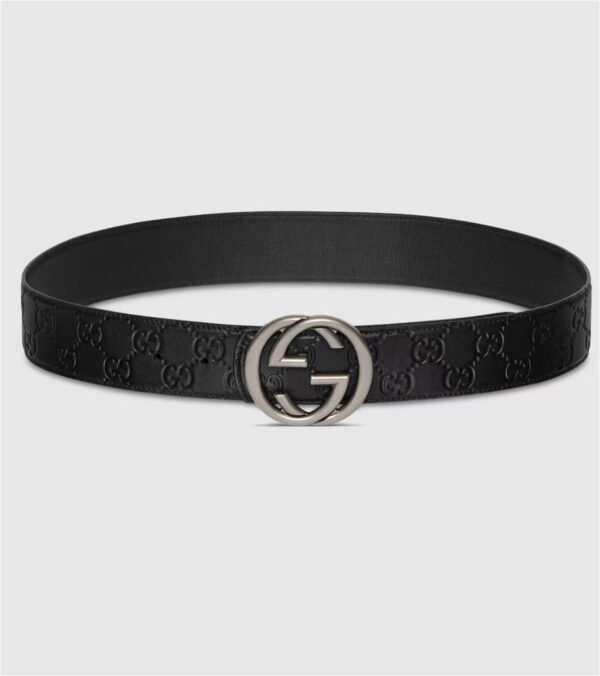 GUCCI Reversible belt with Interlocking G buckle