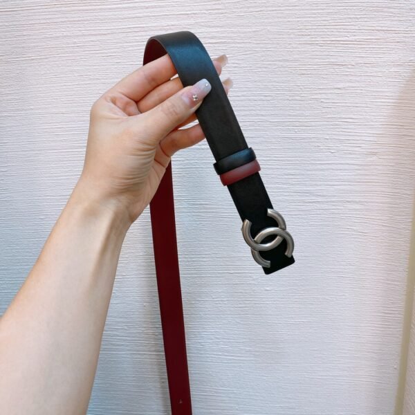 Chanel 25s double-faced calfskin belt