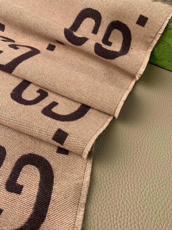 GUCCI Double G jacquard wool scarf