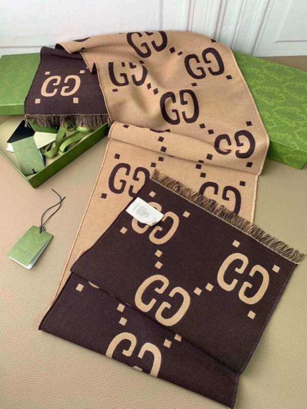 GUCCI Double G jacquard wool scarf