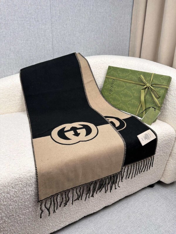 7154974GAAA1079 (4) GUCCI Interlocking double G wool scarf