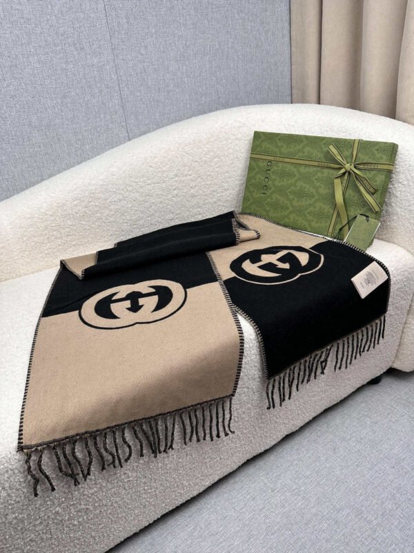 7154974GAAA1079 (5) GUCCI Interlocking double G wool scarf