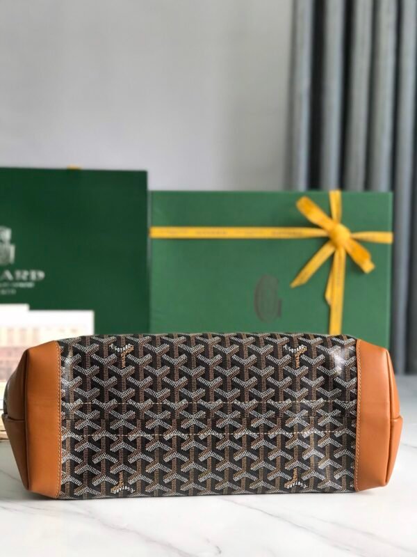 BELBIAPMLTY01CL03P (5) GOYARD Bellechasse Biaude PM Bag