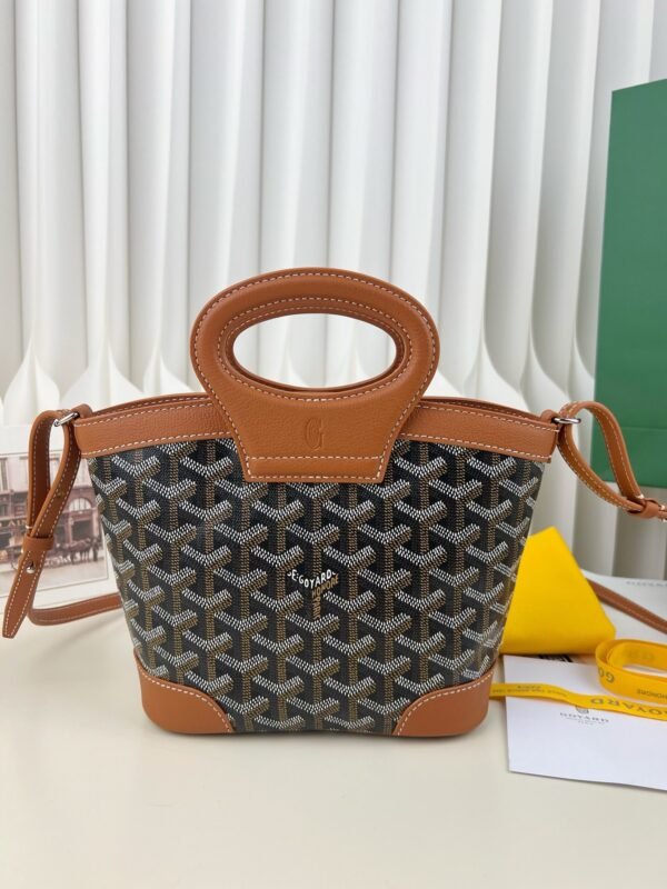 BELUGAMINTY01CL03P (2) Beluga Mini Bag