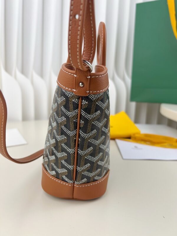 BELUGAMINTY01CL03P (4) Beluga Mini Bag