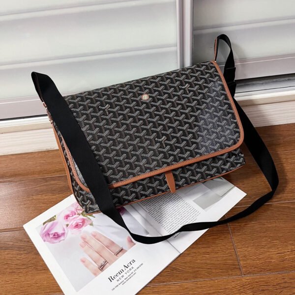 GOYARD  Capetien MM Messenger Bag