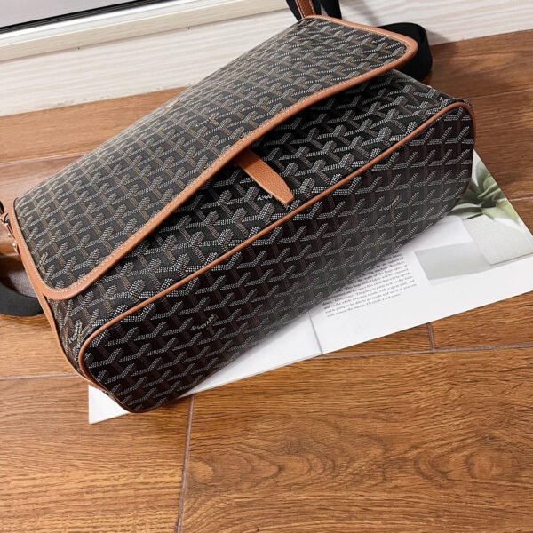 GOYARD  Capetien MM Messenger Bag