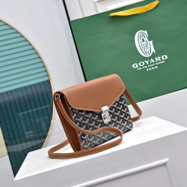 CHYPRPPMLTY01CL03P (3) GOYARD Chypre Wallet-Pouch