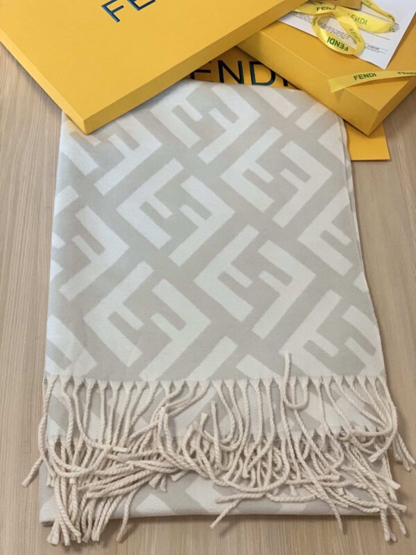 FENDI FF Scarf