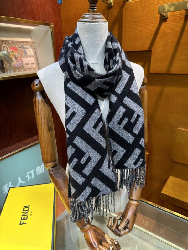FENDI Scarf