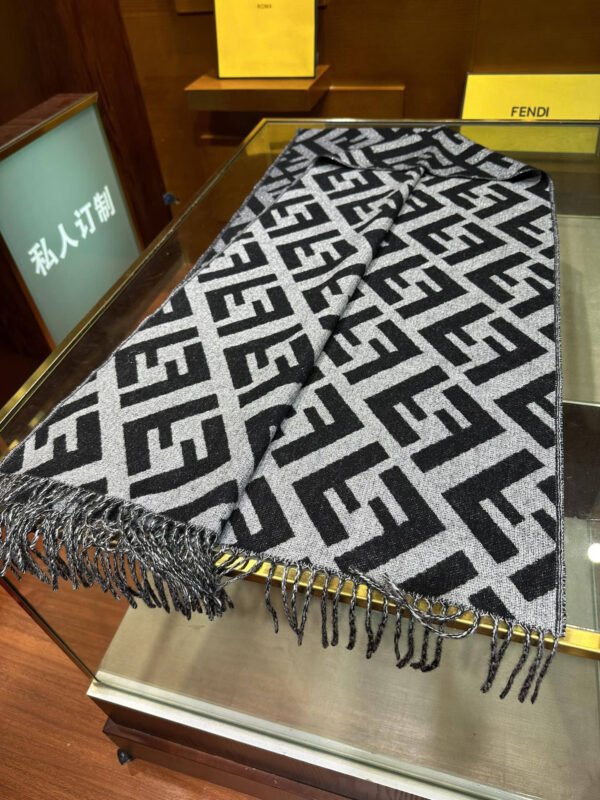 FENDI Scarf
