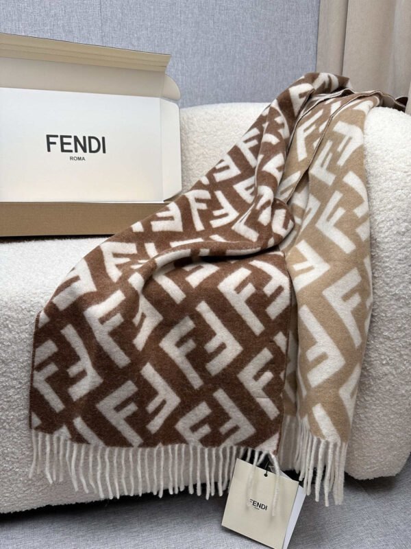 FENDI FF Scarf