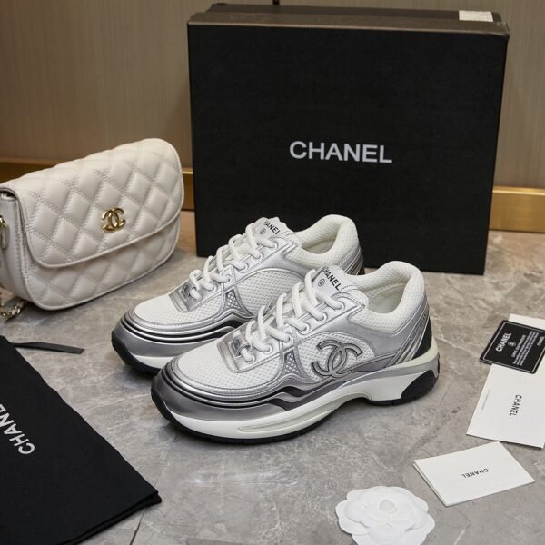 G39792-Y56368-K5451 (3) CHANEL Sneakers