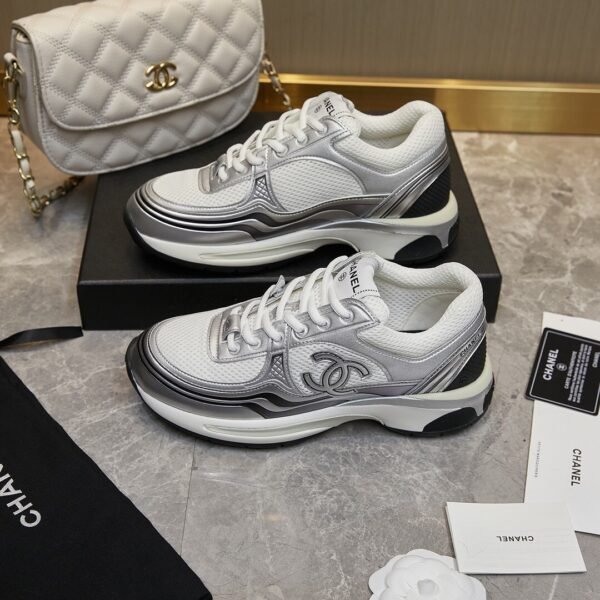 G39792-Y56368-K5451 (4) CHANEL Sneakers