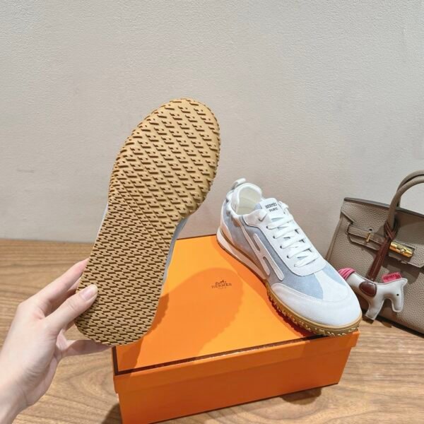 H242925ZH6M400 (8) HERMES Jet sneakers