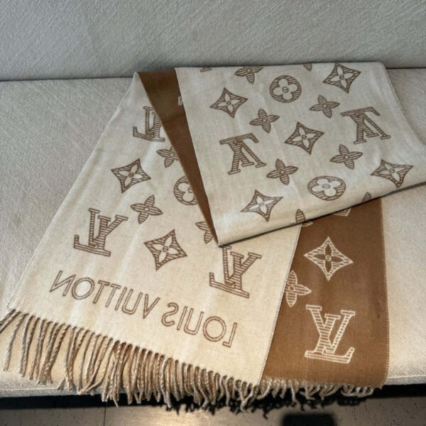 M79187 (4) LOUIS VUITTON Monogram Shadow Scarf