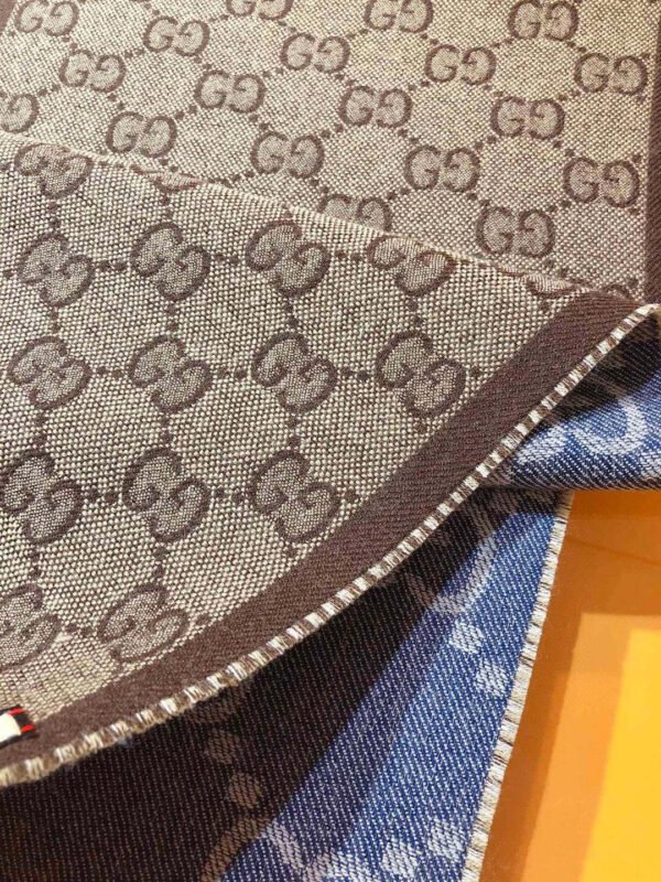 Gucci GG jacquard tassel knit scarf