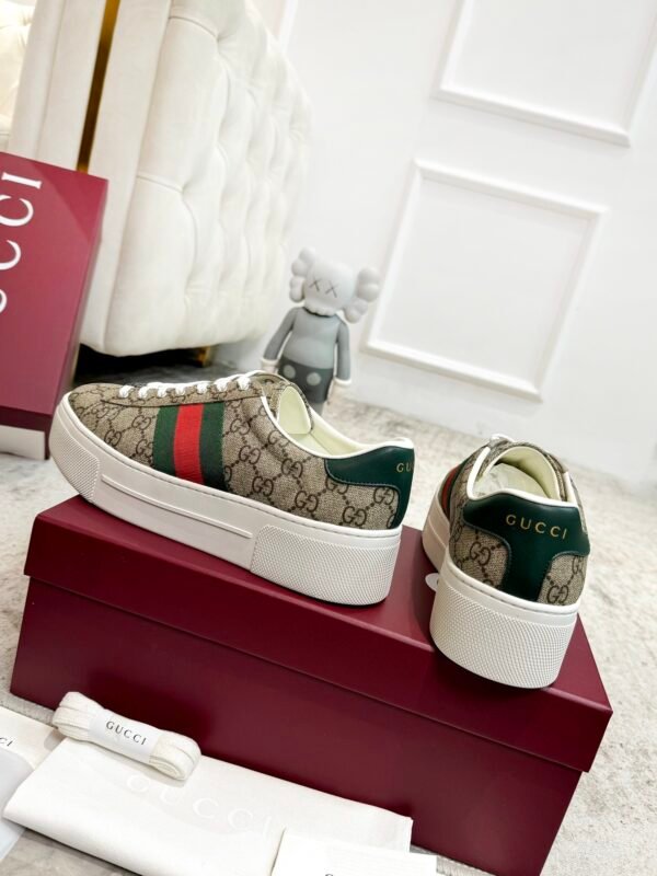 Gucci Ace Collection Lace-up Sneakers